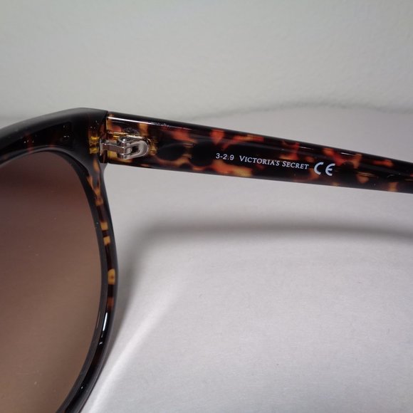 Victoria\'s Secret VS0031 Brown New Sunglasses main image 14